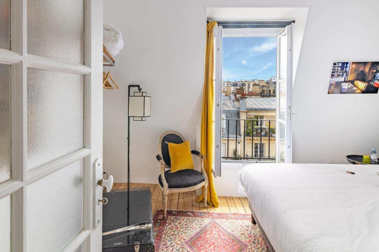 Maisondeschaumes-Paris Luaran gambar